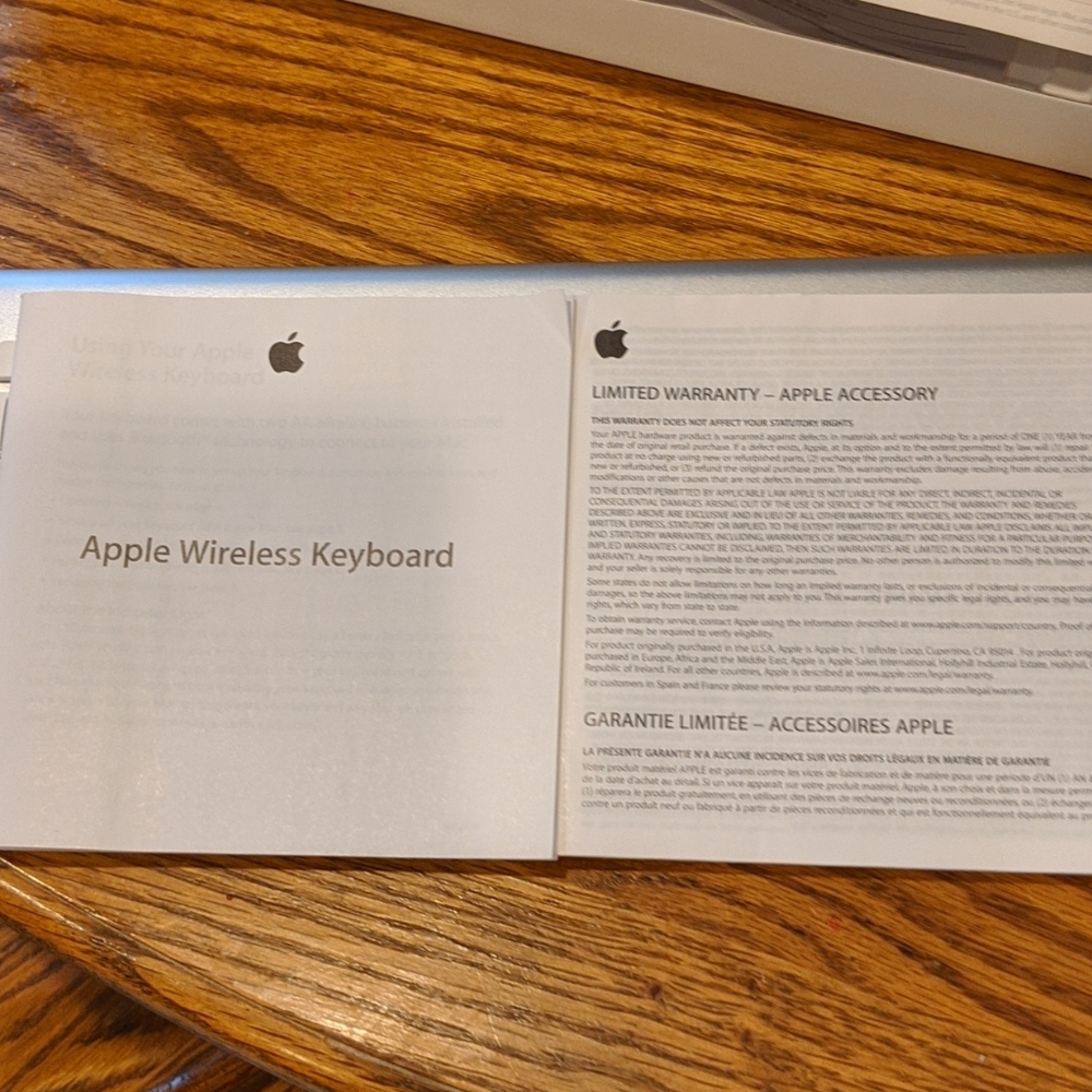 Apple Wireless Keyboard - Picture 5 of 5
